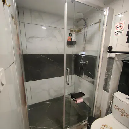 شقة Urban Nest 10 *